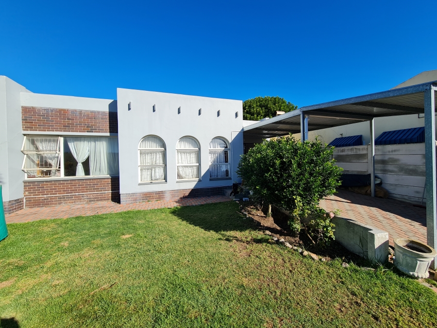 2 Bedroom Property for Sale in Aston Bay Eastern Cape